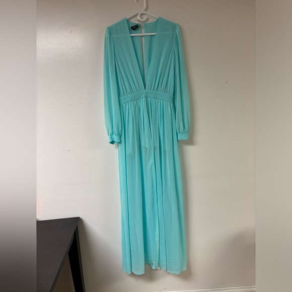 Bebe baby blue flowy bodysuit size medium - Picture 1 of 6